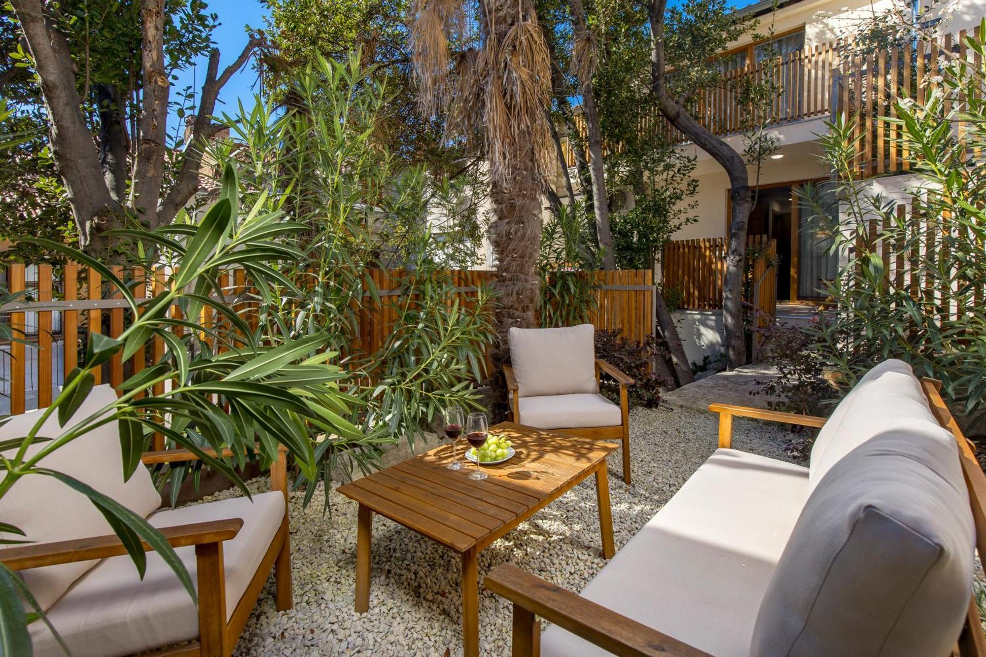 Pula Residence Rooms And Apartments Old City Center Εξωτερικό φωτογραφία