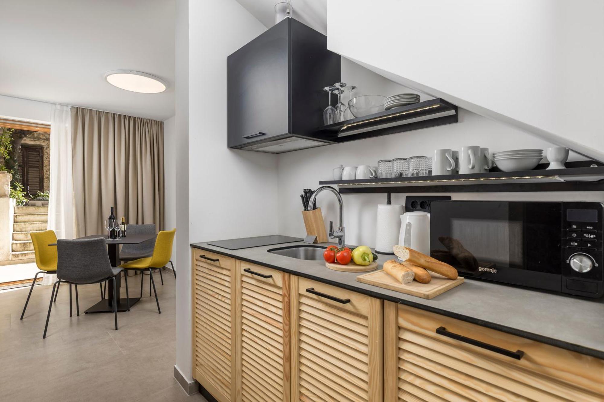 Pula Residence Rooms And Apartments Old City Center Εξωτερικό φωτογραφία