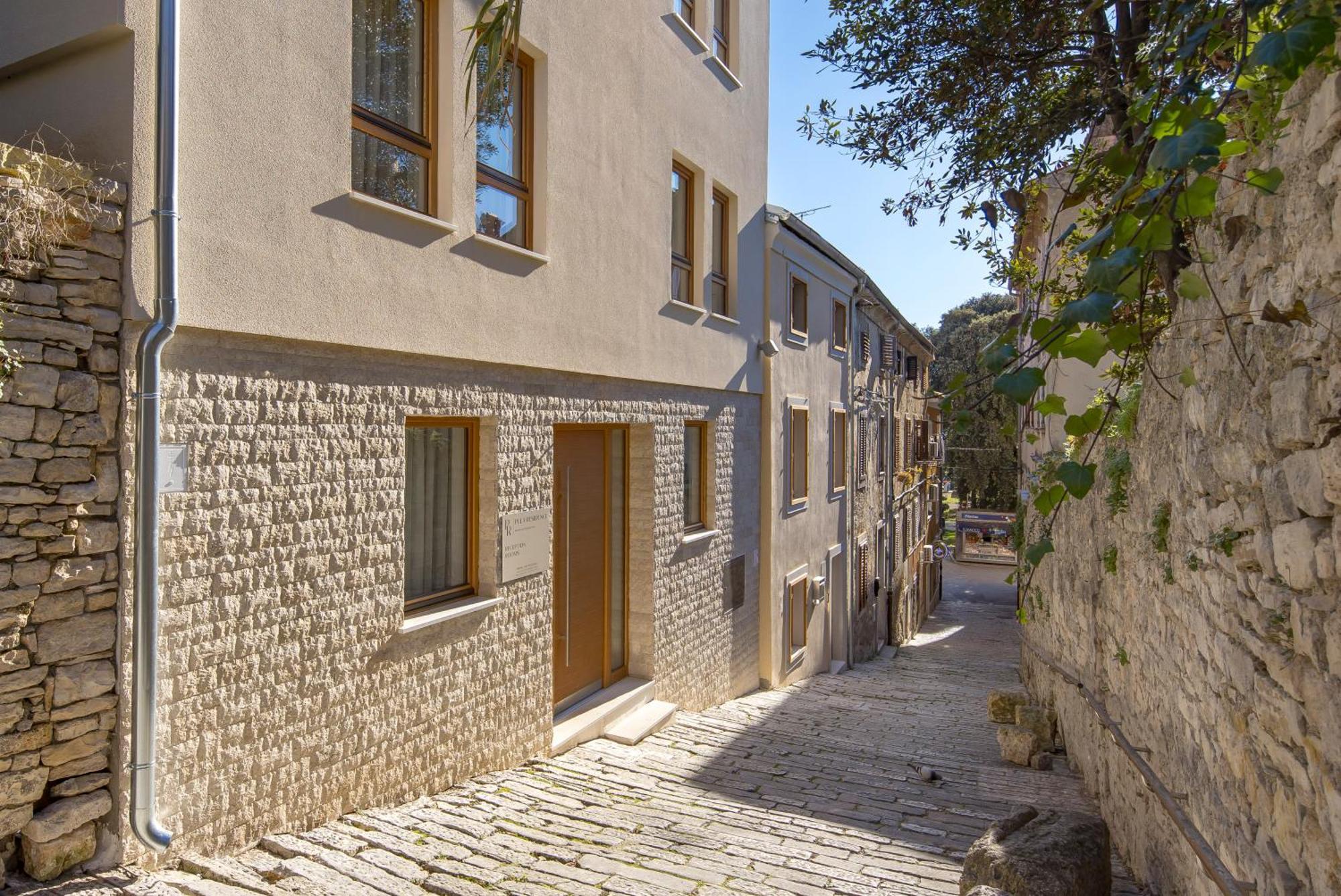 Pula Residence Rooms And Apartments Old City Center Εξωτερικό φωτογραφία