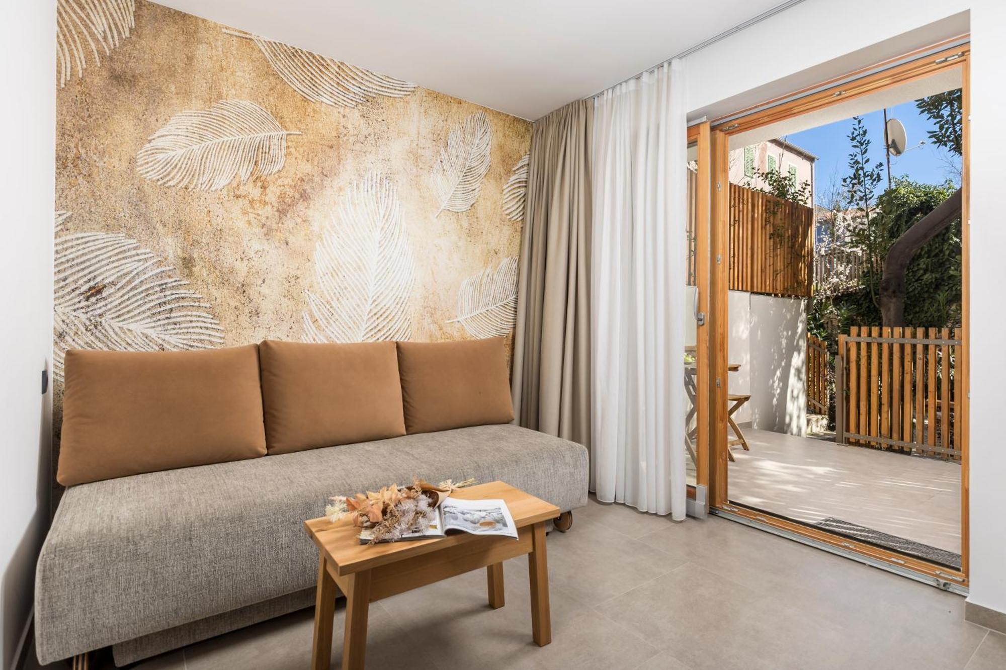 Pula Residence Rooms And Apartments Old City Center Εξωτερικό φωτογραφία